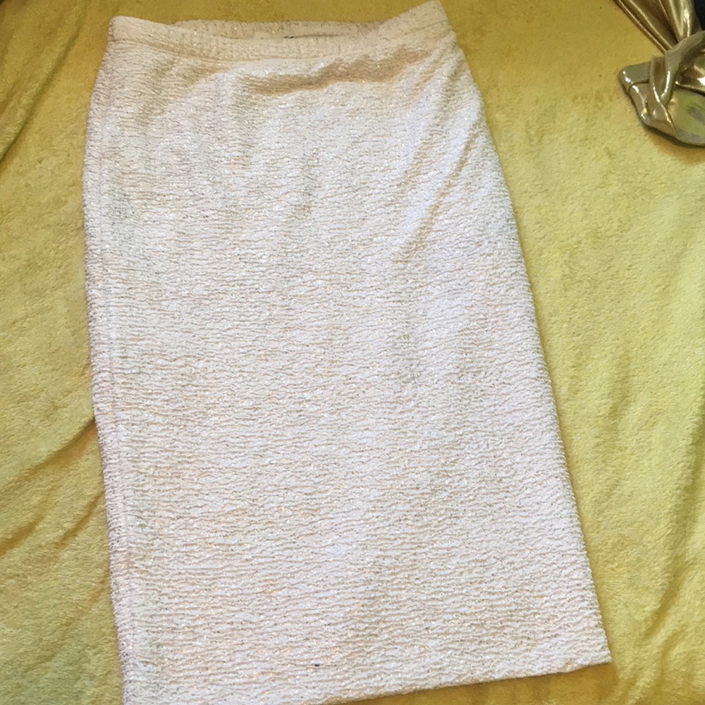 A long beige mid skirt